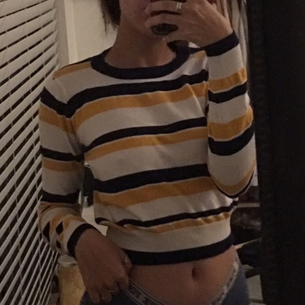 BEE HIVE CROP TOP💖